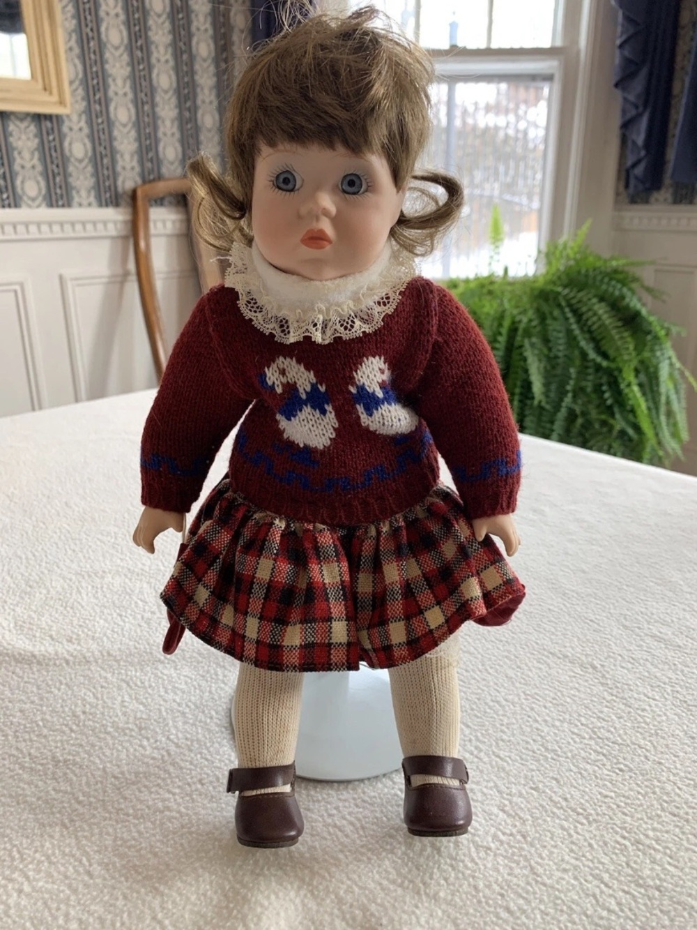 Vintage Heritage Mint 1992 Porcelain Girl Doll, Winter 12” Sweater With Geese